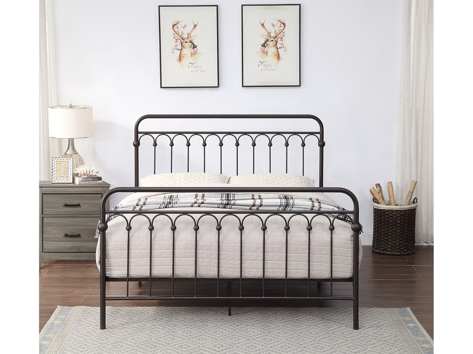 Alexander Metal Bed Sets